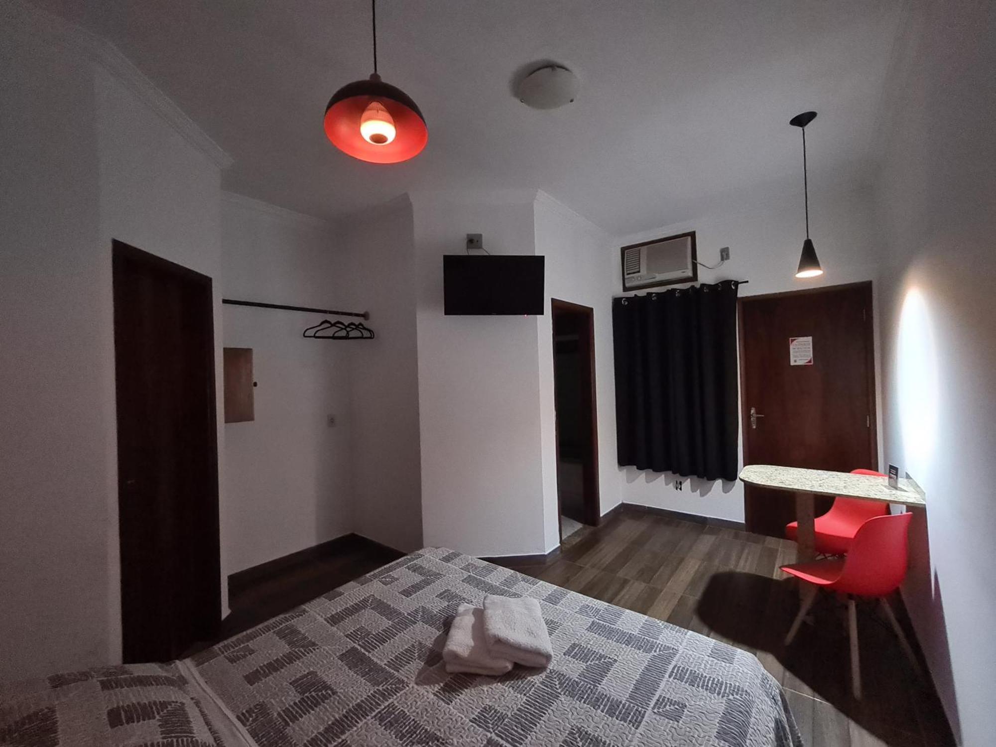 Gran Luha Motel, Hotel E Chales Бротас Номер фото